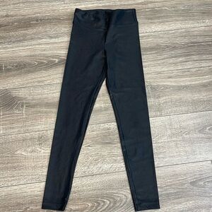 KORAL black lustrous leggings size small